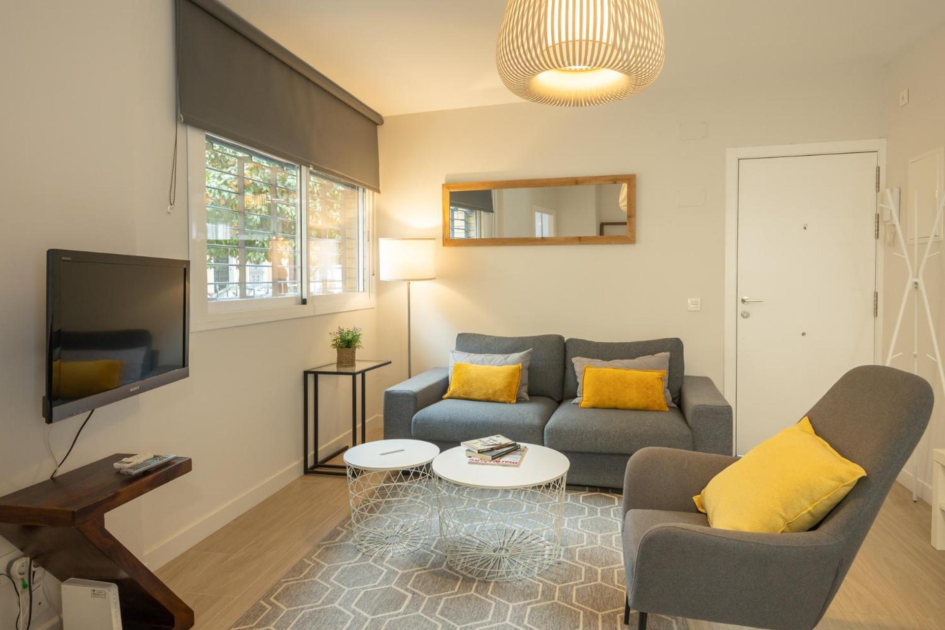 Charming Apartment With Private Patio At Plaza De Espana By Ocityzen Seville Exterior photo