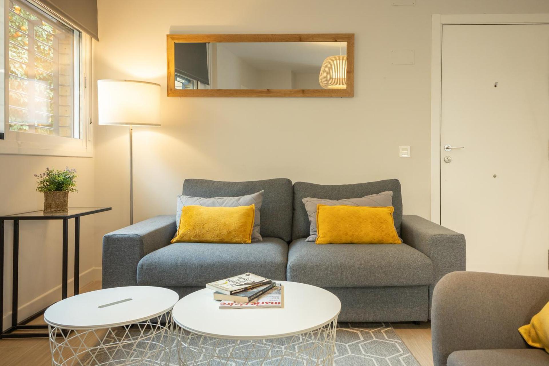 Charming Apartment With Private Patio At Plaza De Espana By Ocityzen Seville Exterior photo